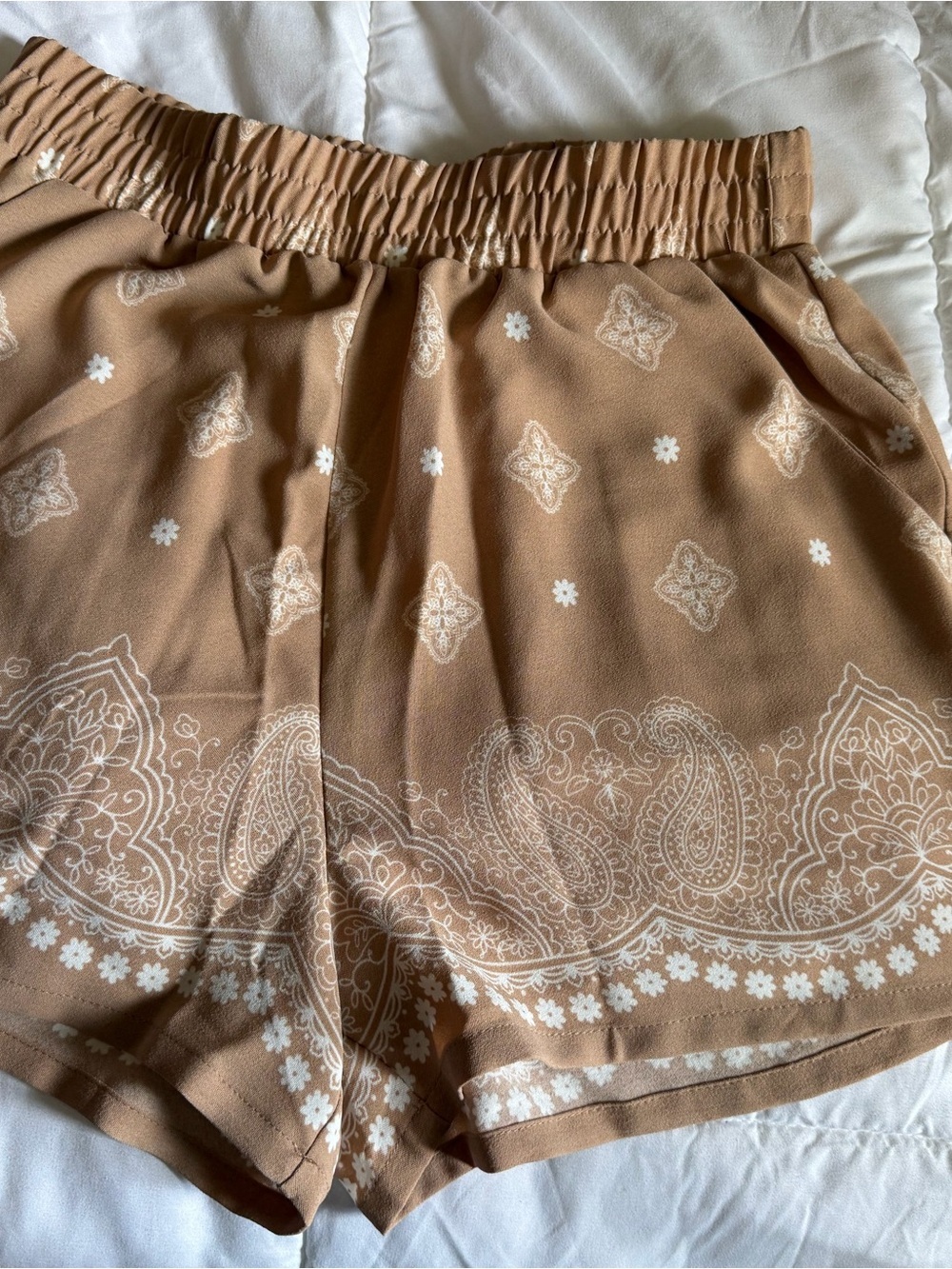 Tan Paisley Print Elastic-Waist Bermuda Shorts - Picture 2 of 5